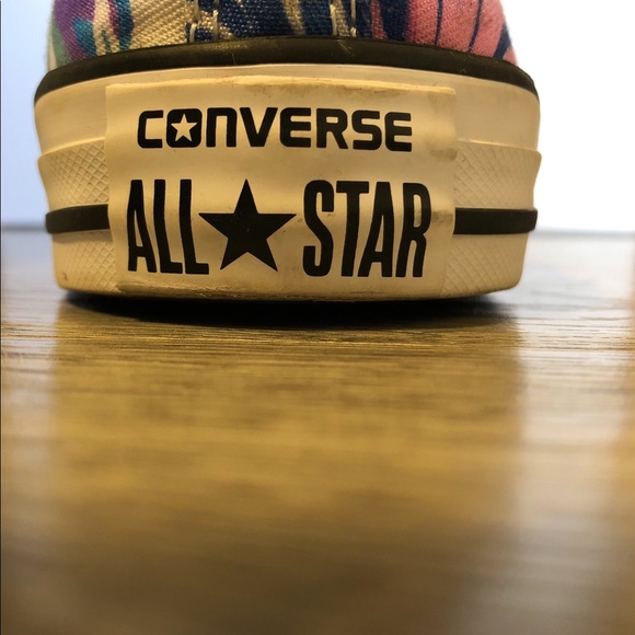 Converse Tropical Print Sneakers - Picture 4 of 5